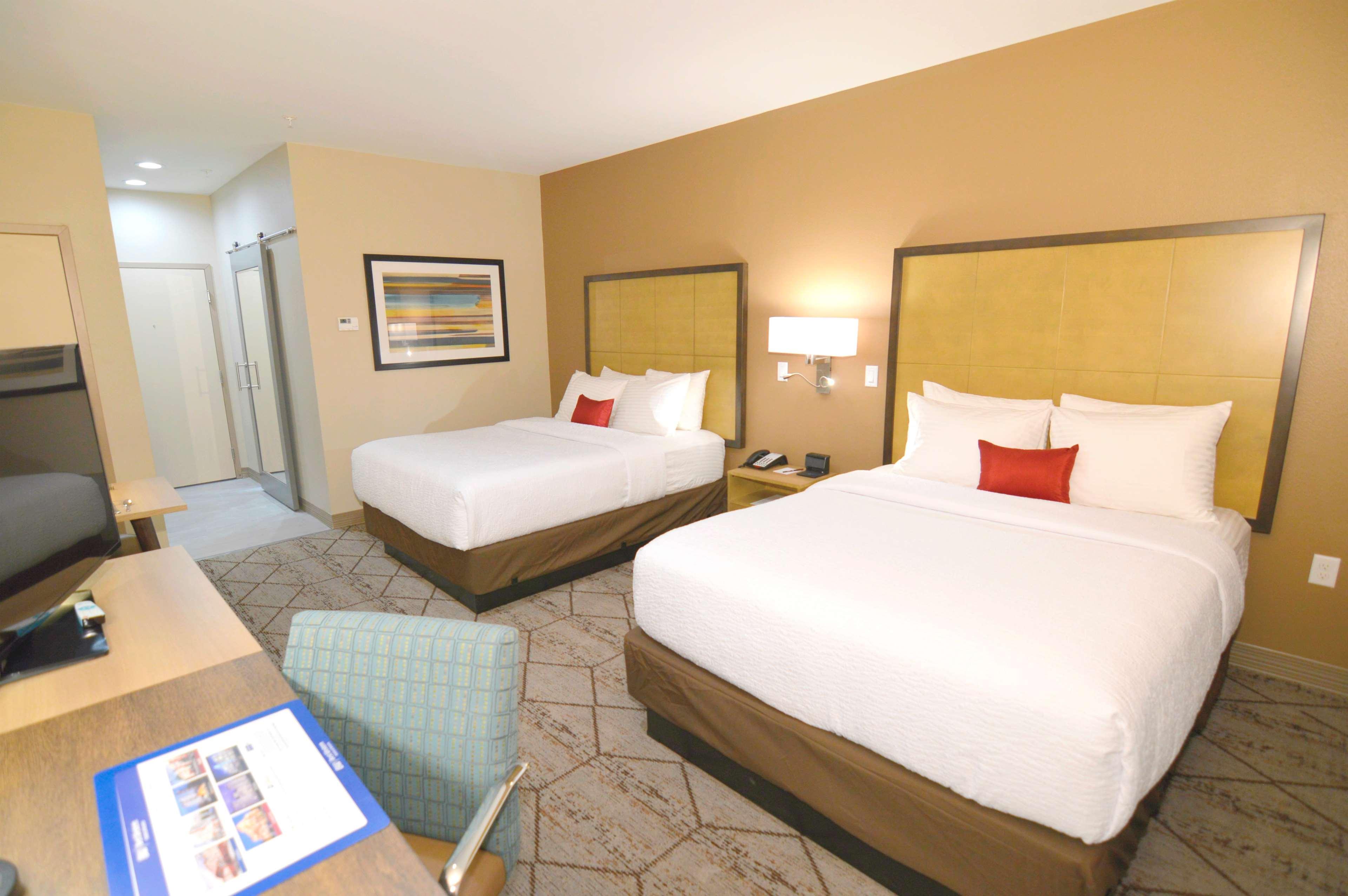Best Western Plus Pleasanton Hotel Luaran gambar